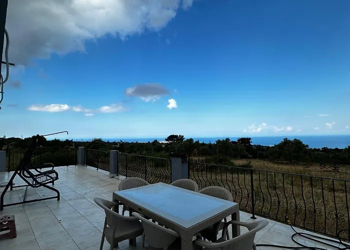 Felicity Holiday home